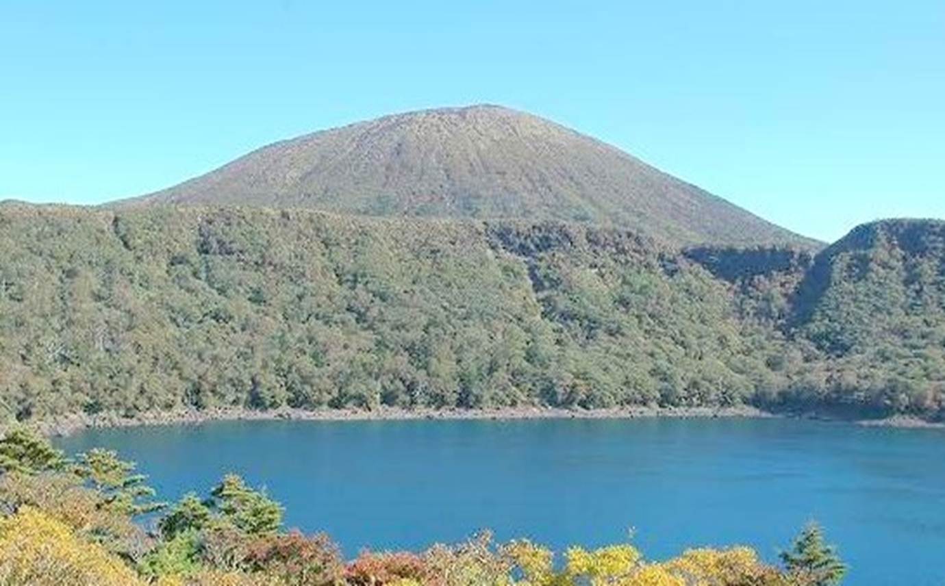 : : karakuni